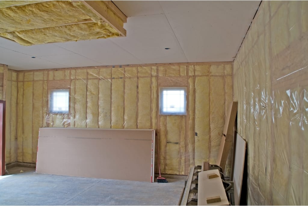 10 Tips for Insulating A Garage Inexpensively