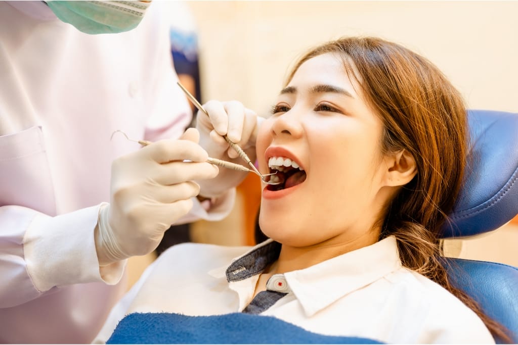 How To Pay For Dental Implants Without Insurance