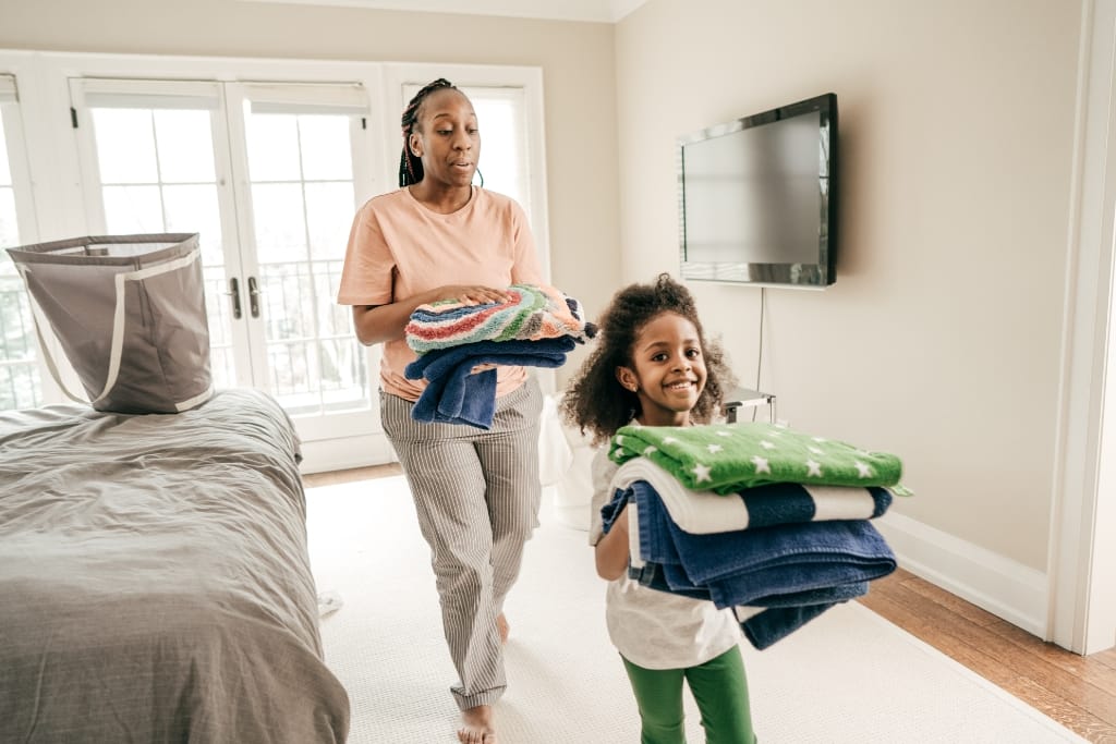 11 Creative Ways To Organize A Small Kids Bedroom
