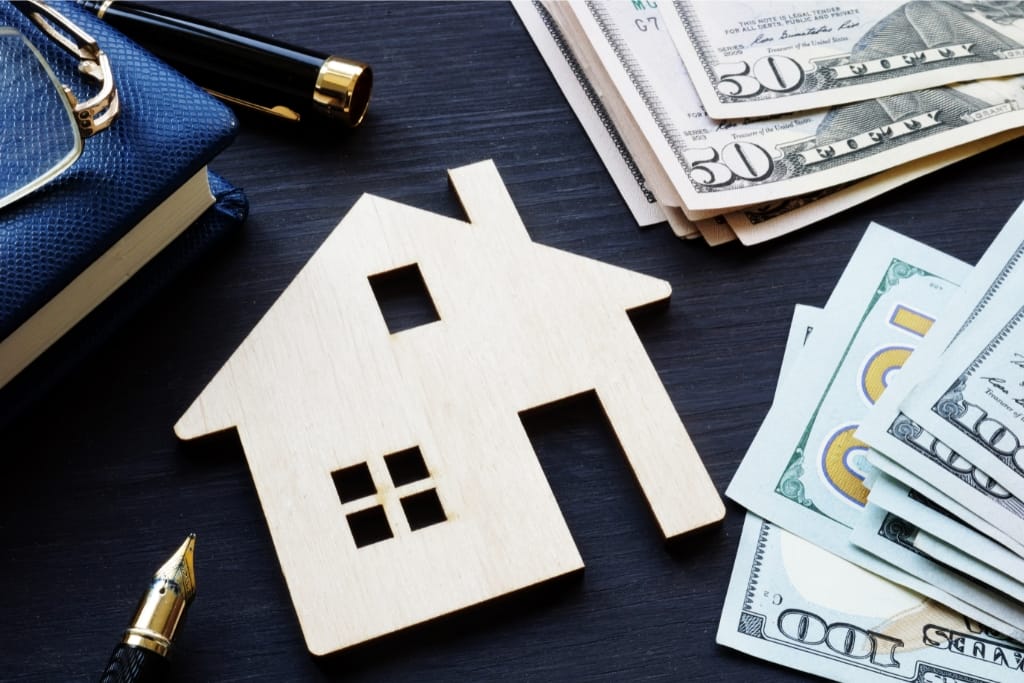 10 Budgeting Tips To Save For A House During High Inflation