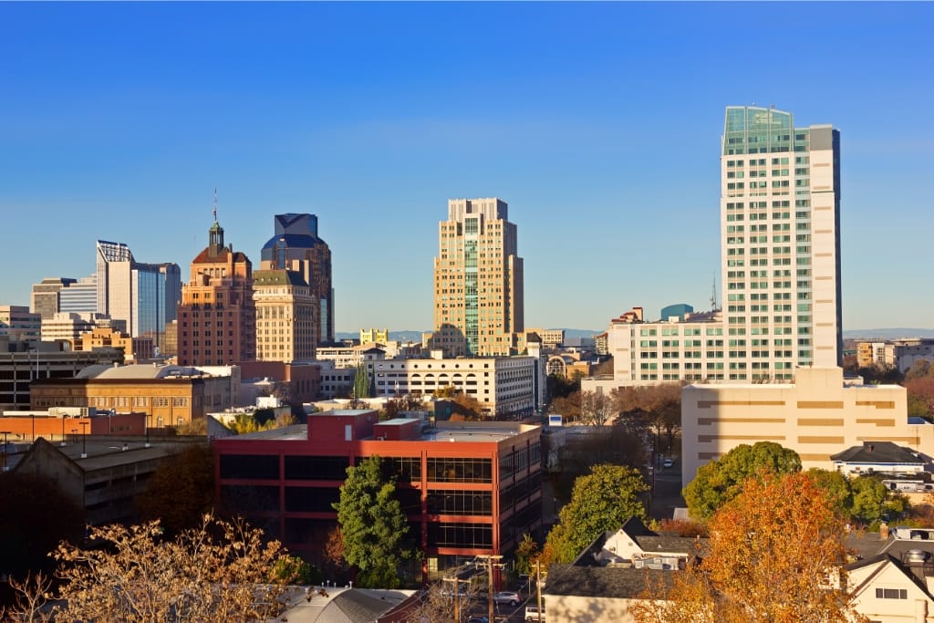 12 Tips For Staying Safe While Exploring Downtown Sacramento