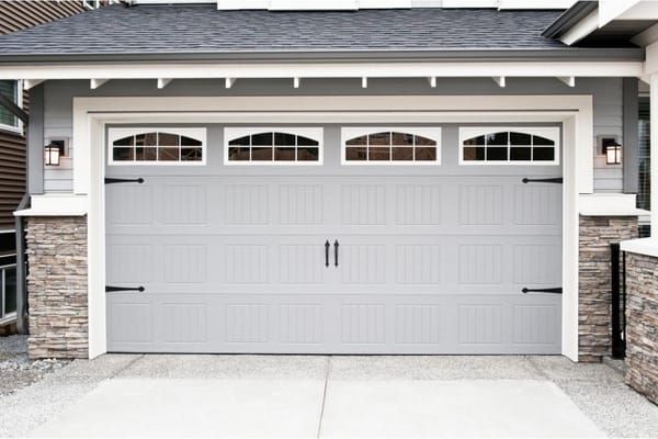 10 Reasons To Replace A Garage Door